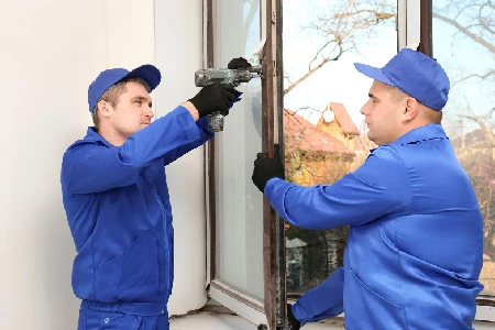 Residential Broken Glass Repair Solutions in Meadow Woods