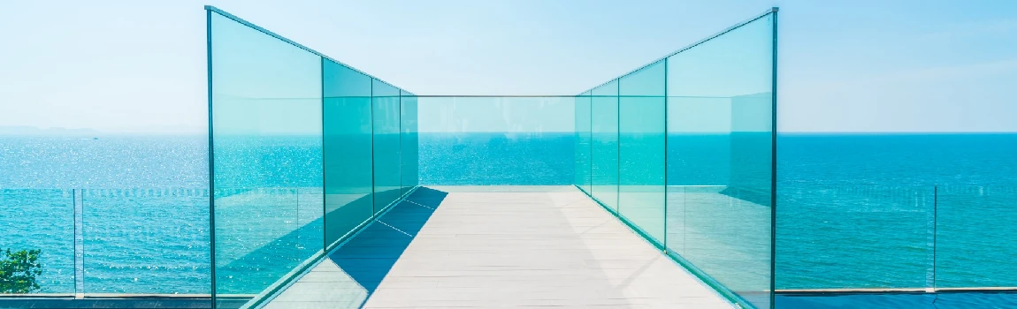 Customized Glass Pool Fence Repair Services in Meadow Woods