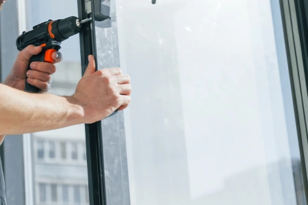 Residential Window Glass Repair in Meadow Woods